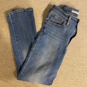 ⚡️5 for $35 SALE⚡️ Levi’s 721 High Rise Skinny Jeans